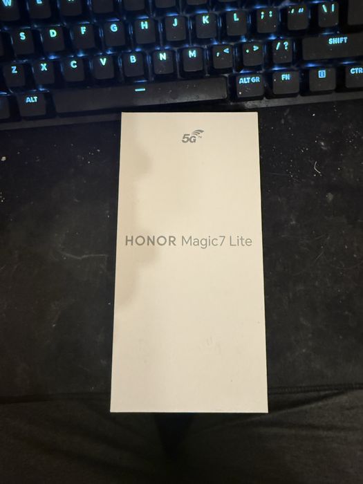 Honor Magic7 Lite