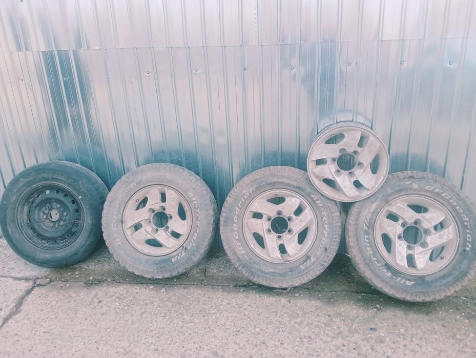 Vând jante Mitsubishi Hyundai