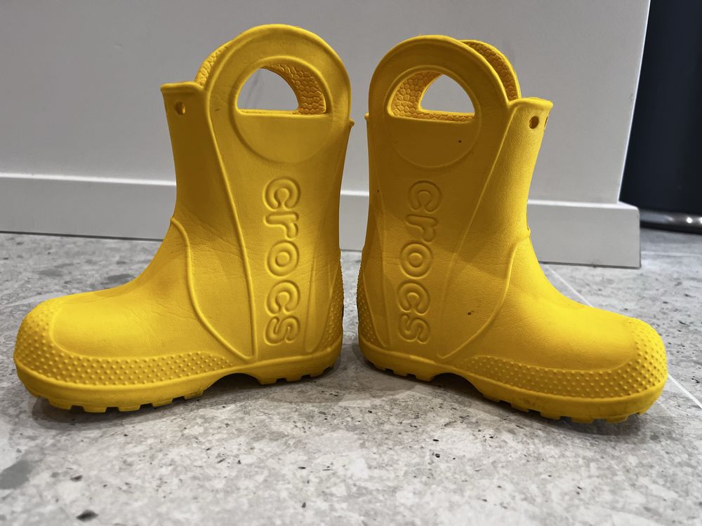 Жълти Crocs ботушки