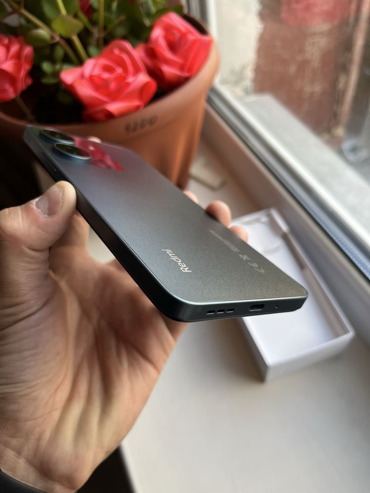 Redmi 13C 8/256g