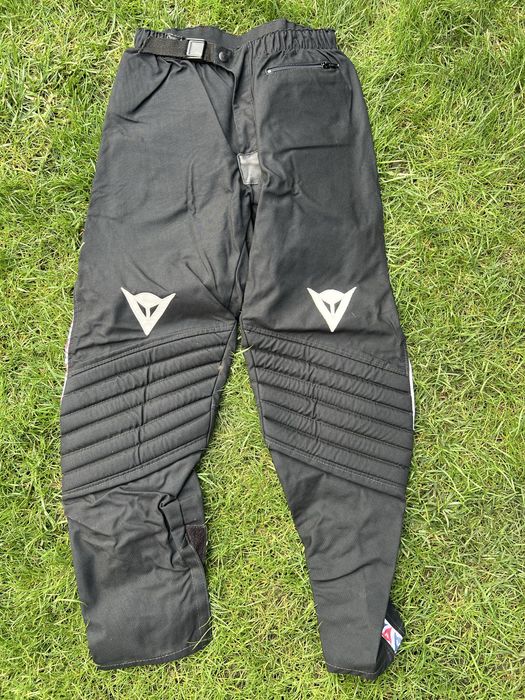 Pantaloni moto cross diferite modele si marimi