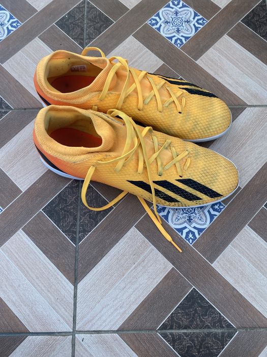 Ghete fotbal sintetic