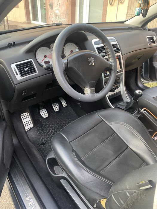 Vând urgent Peugeot 307 CC 1,6Benzină an2004 acte la zi!