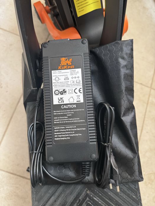 Kukirin G3 електрическа тротинетка