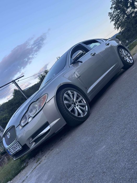 Vand sau schimb jaguar xf 2011