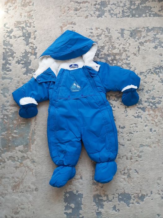 Combinezon iarna marimea 68 băiat