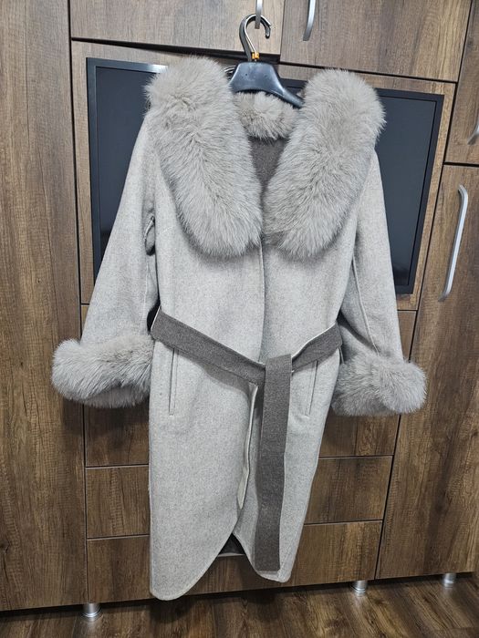 paltonul Alpaca cu blana naturala de vulpe