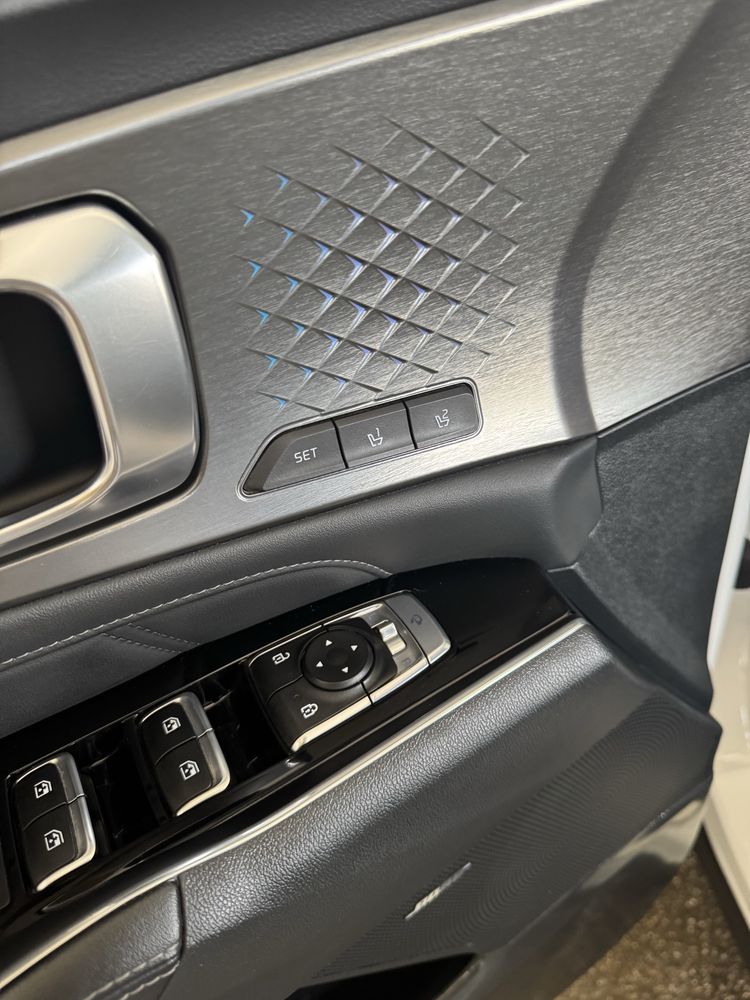 Kia Sorento black edition