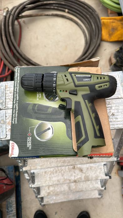 Masina gaurit cu acumulator Heinner CDR01L, 1050 rpm, mandrina 10mm