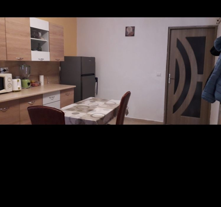 Apartament la casa
