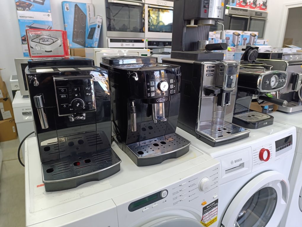 Кафе машина Робот Delonghi