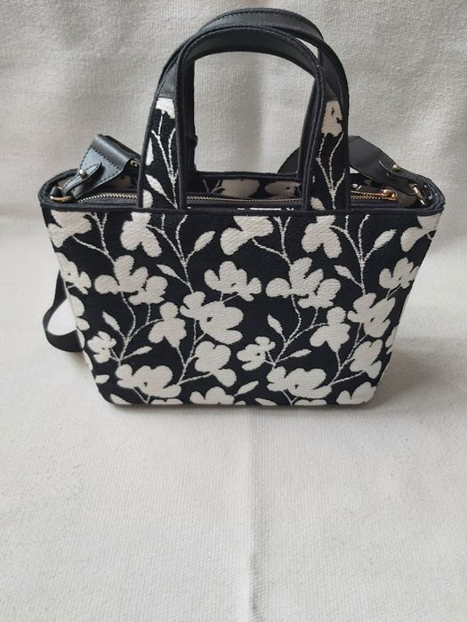 Furla Alissa чанта