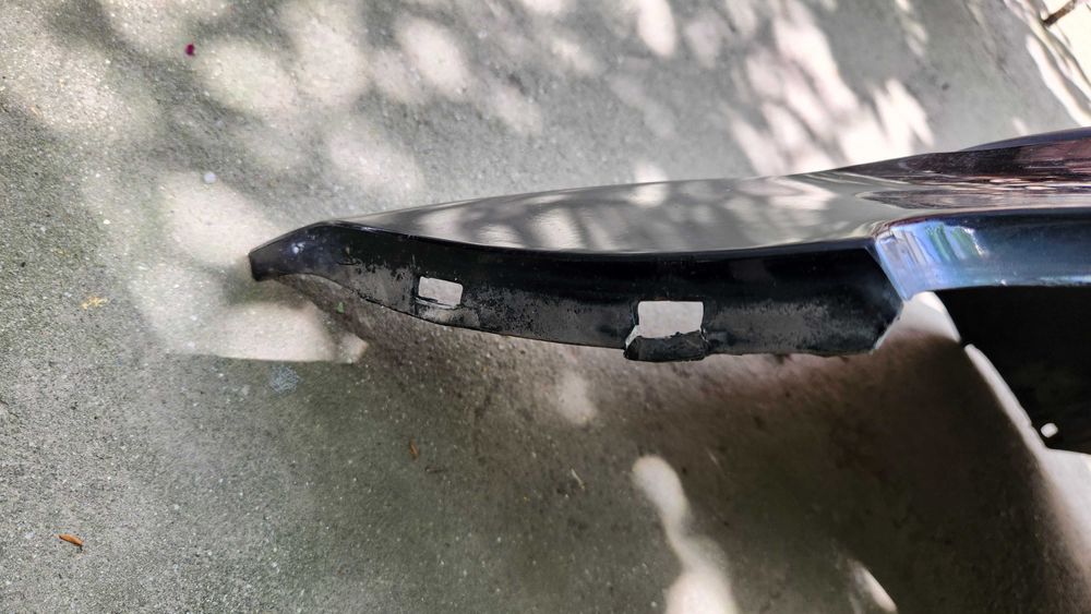 Bara fata spate BMW E46 compact completa cu grile, proiectoare