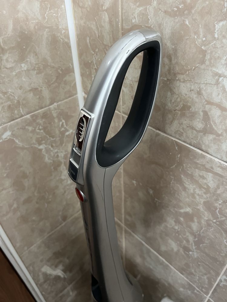 Продам беспроводной пылесос Hoover