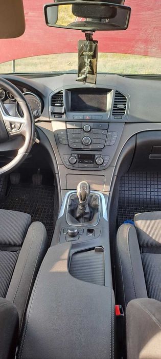 Арматурно табло за Опел Инсигниа Insugnia 2009г