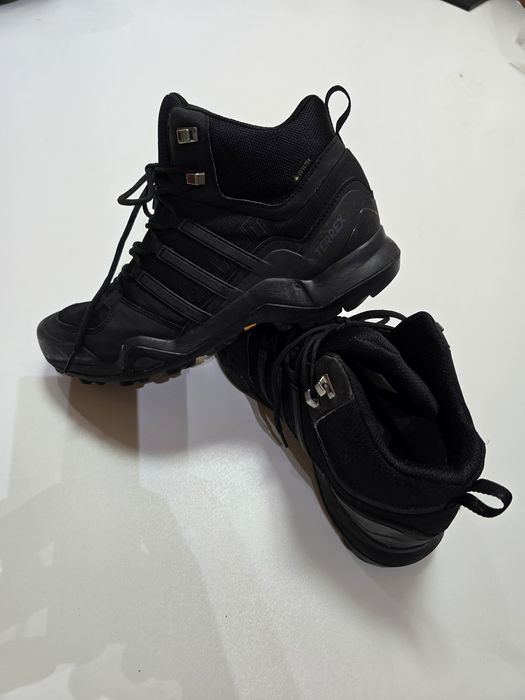 Ghete Adidas Terrex  Gore tex 44 de bărbați