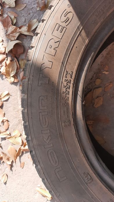 Продам шины, комплект