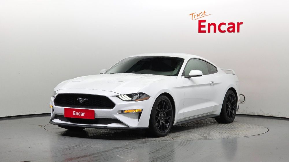 Ford Mustang!   Лучший вариант для первой машины