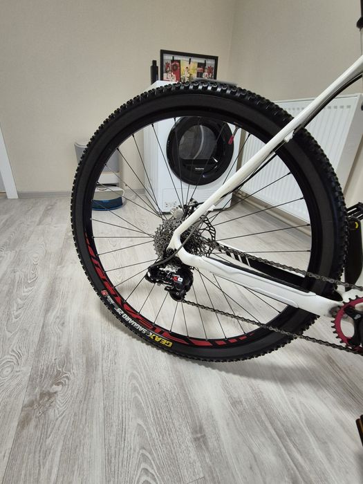 Bicicleta full carbon SPECIALIZED,9kg,roti29 Roval,sram XO,MAGURA MT6