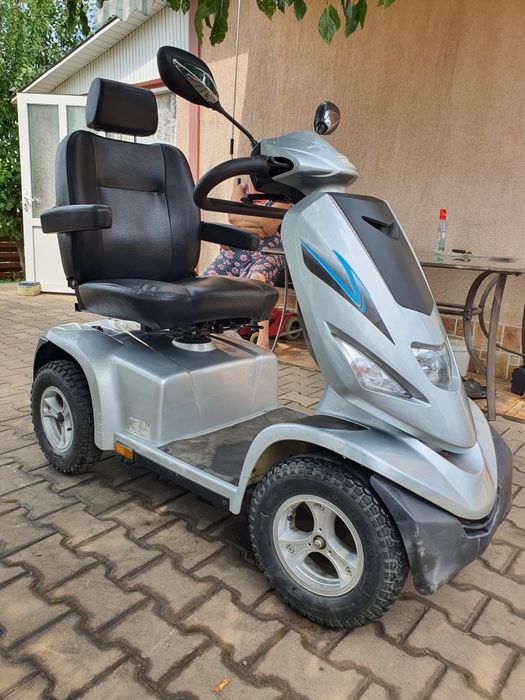 Scooter electric destinat persoanelor cu dizabilitati,batrani