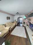 Apartament de vânzare cu 3 camere decomandat