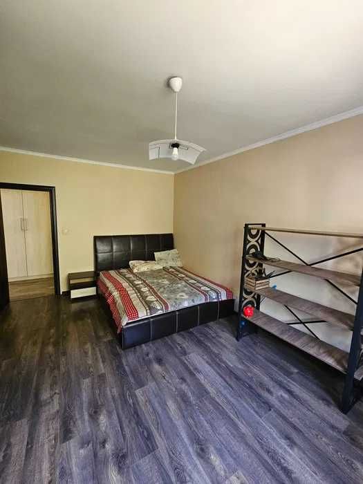 Продава се Тристаен апартамент в София, Лагера - 130 кв.м за 1539 €/кв.м - Снимка #3