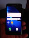 Samsung J7.               .