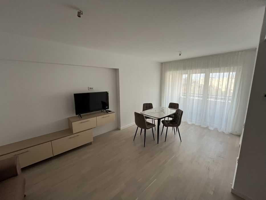Apartemente 2 -3 cam de inchiriat Bucegi 12 ultracentral Ploiesti