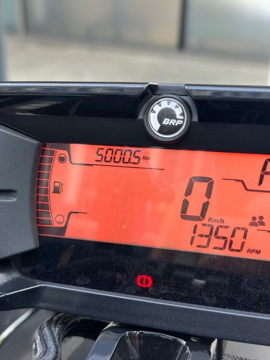 Can-Am Ryker Sport 900 Garantie - se conduce cu B