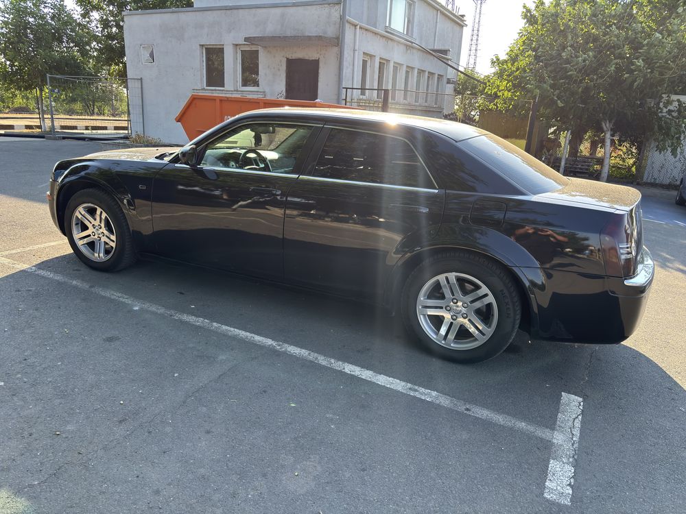 Chrysler300c facelift-2010