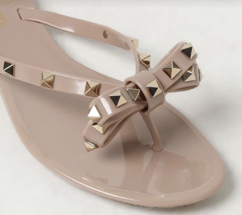 Чехли Valentino в бяло и в бежово