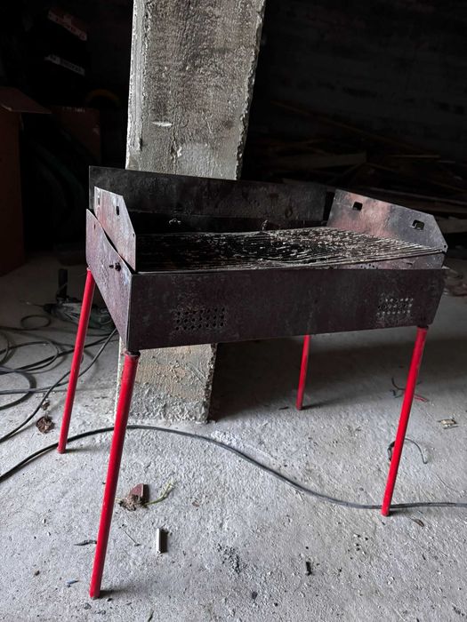 Gratar de gradina pentru carne cumparat din dedeman