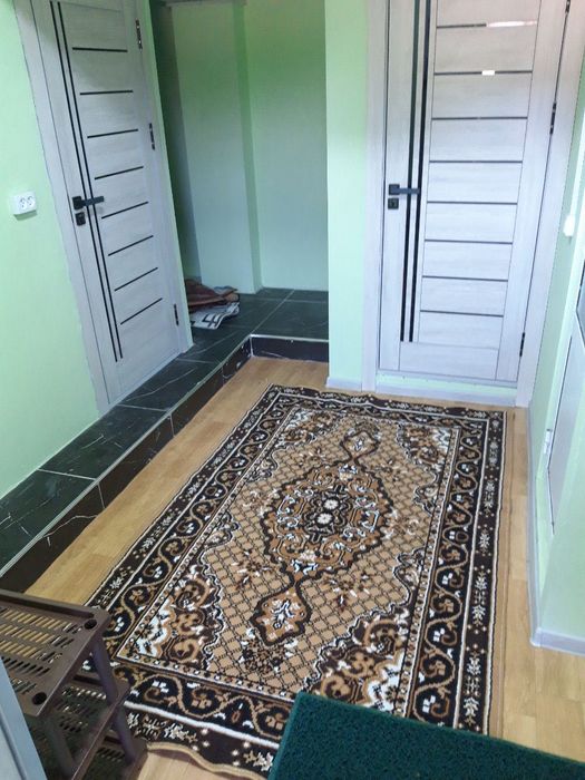 Yangihayot tumanida 3 xonali kvartira ijaraga beriladi