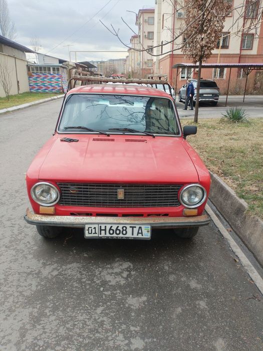 ВАЗ 2102 сотилади