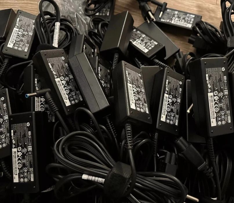 Incarcatorare laptop lot