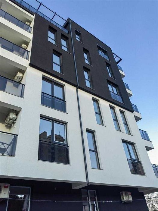 Дава се под наем Тристаен апартамент в Пловдив, Тракия - 87 кв.м за 285.6 € - Снимка #1