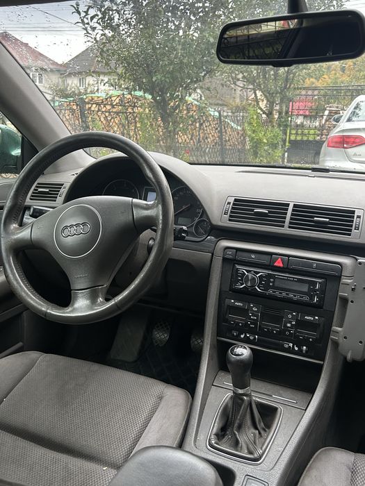 Vand Audi A4 B6 2002