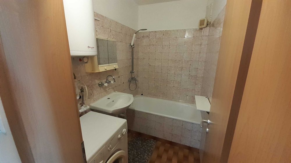 Дава се под наем Четиристаен апартамент в Велико Търново, Картала - 100 кв.м за 387.6 € - Снимка #17