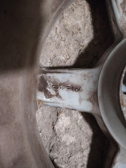 Джанти OZ 4×100 / 15