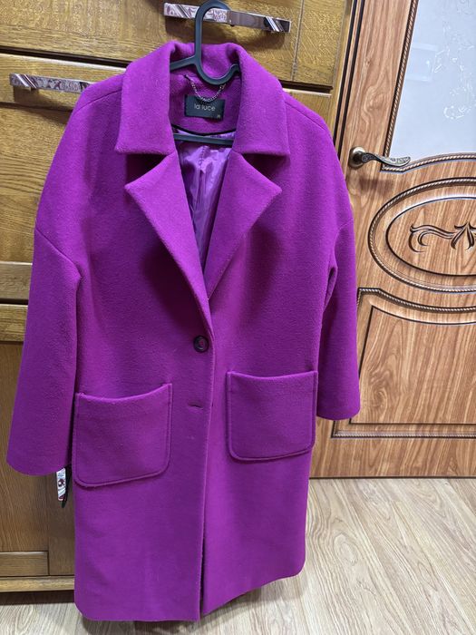 Женское пальто фуксия