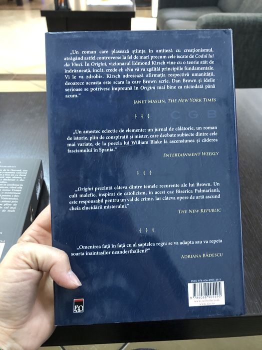 Dan Brown. Demoni. Origini