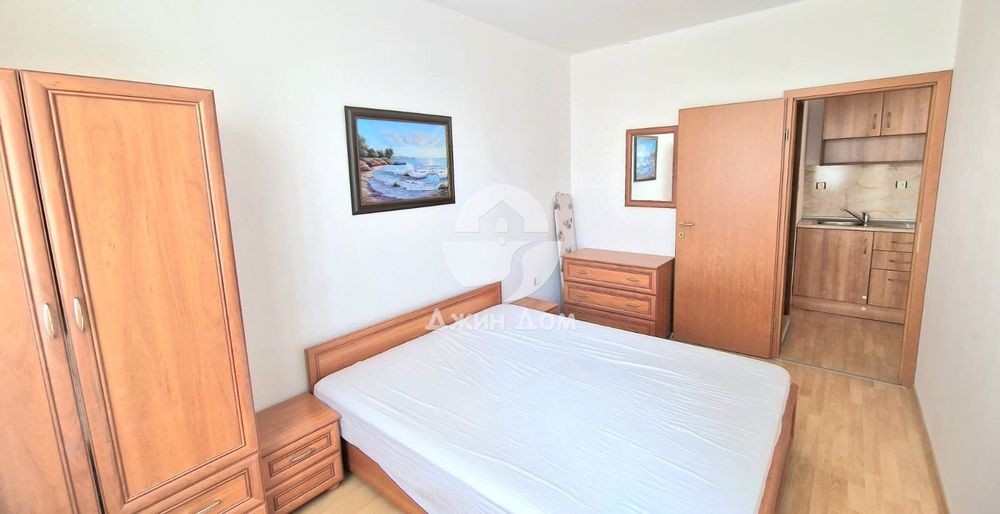 Продава се Двустаен апартамент в к.к. Слънчев бряг - 46 кв.м за 1011 €/кв.м - Снимка #4