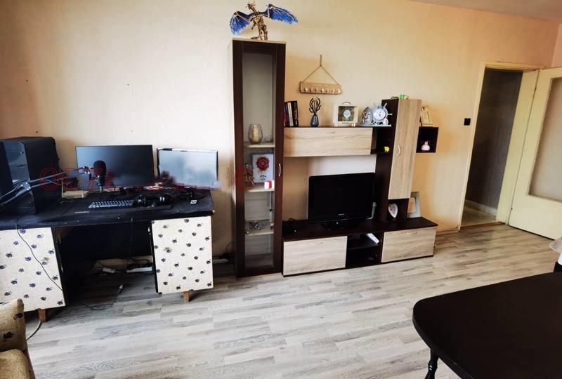 Дава се под наем Едностаен апартамент в София, Люлин 4 - 53 кв.м за 320 € - Снимка #1