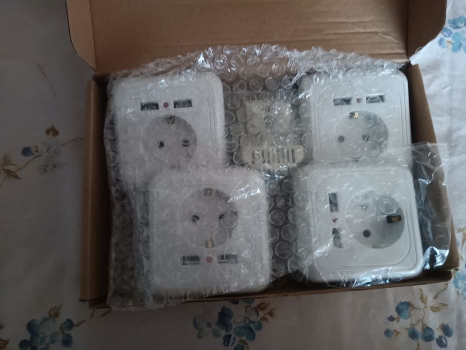 Нови шуко контакти с 2хUSB-A 5V-2400mA
