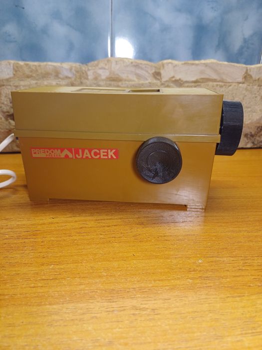 Proiector de diafilme ,,Jacek,,