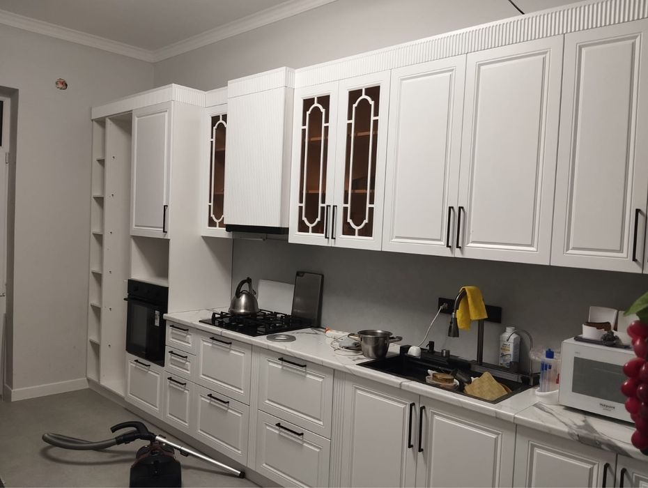 Сборка и разборка мебели и каспий мебели . Мебель на заказ .