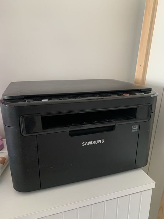 Продам лазерный принтер Samsung SCX-3205