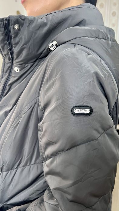 Geaca impermeabila cu puf Calvin Klein M