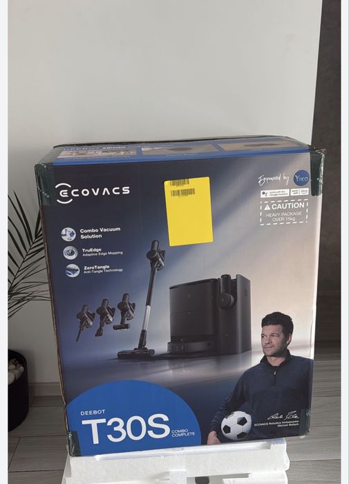 Aspirator robot saros 10r nou sigilat ultima bucata Pret fix