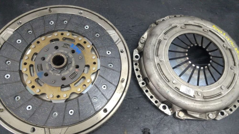 Kit ambreiaj volanta masa dubla xwde 1.5 tdci ford focus 3 fm51-7565-aa fm51-7550-aa